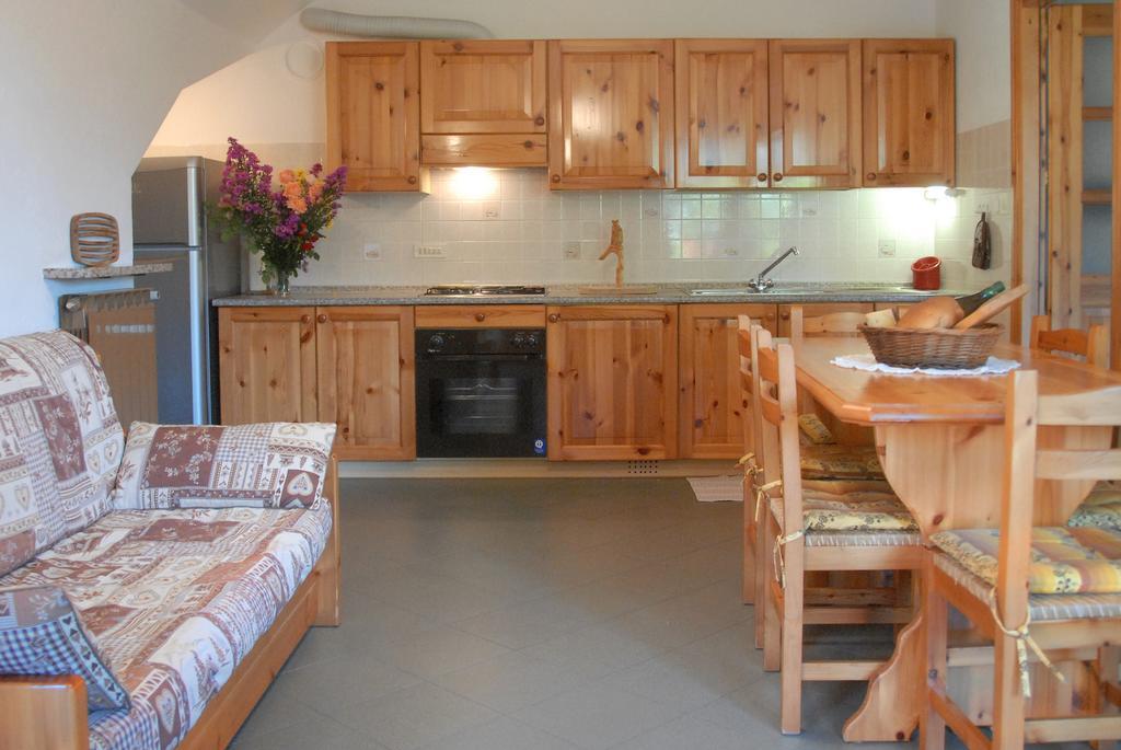 Agriturismo Plan D'Avie อาออสตา ห้อง รูปภาพ